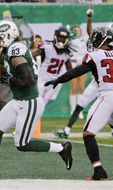 Jets drop third straight close one, losing lead to Falcons